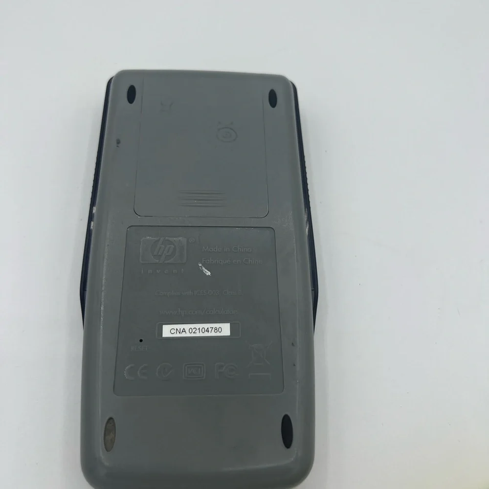HP 39GS GRAPHING CALCULATOR WITH COVER 